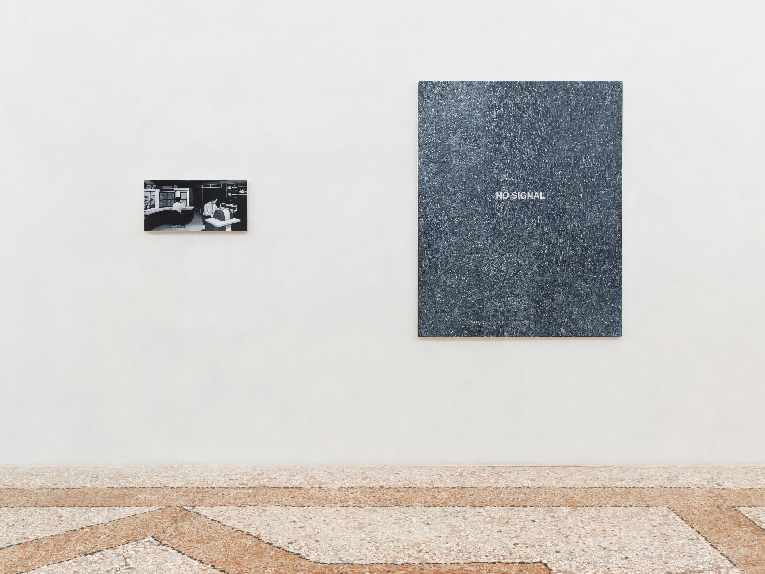 Tan Mu, No Signal, 2019. Detail of the 130,000 hand-placed dots.